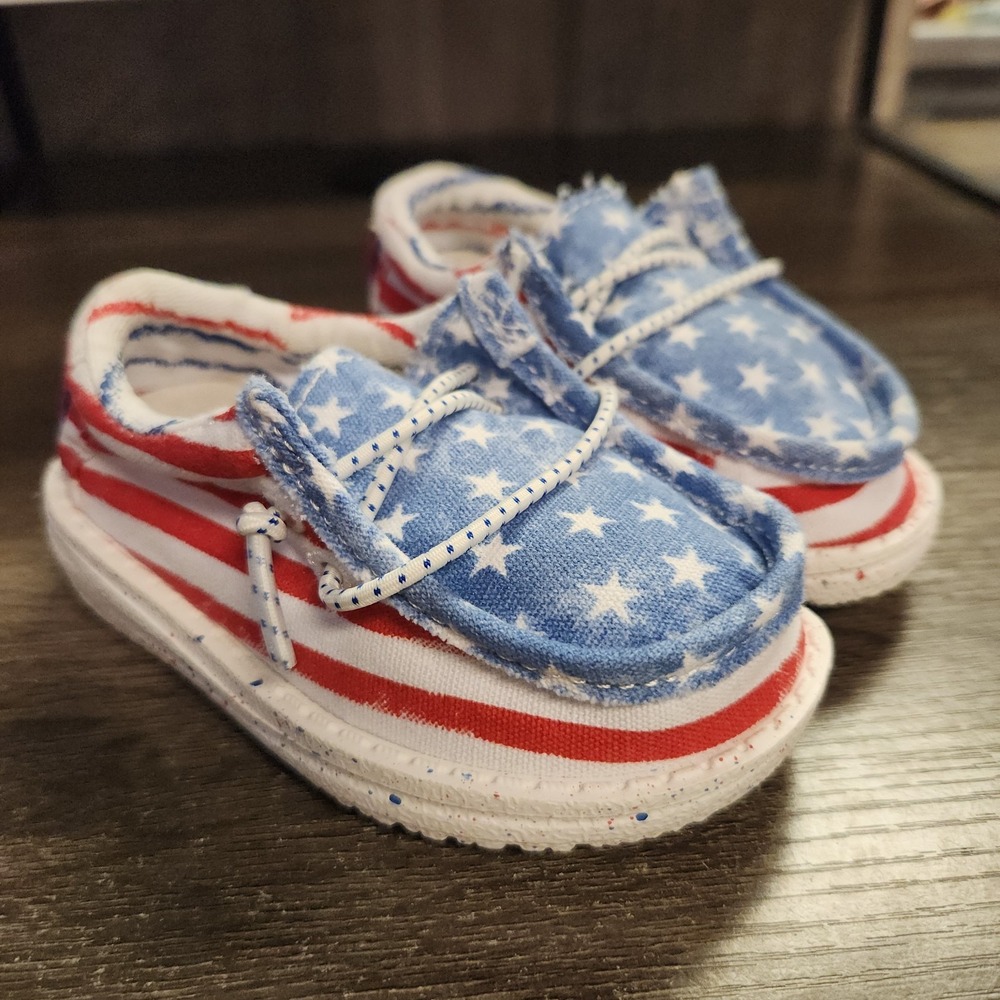 Hey Dude Wally Toddler Size K5 Patriotic Stars Stripes Loafer USA Casual Slip On